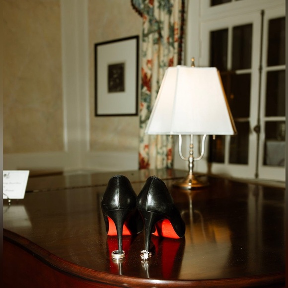 Christian Louboutin Pigalle Follies 85
Leather Pumps - Picture 11 of 12